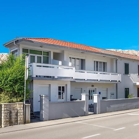 Apartments Nada & Ivan With Terrace Baška Eksteriør bilde